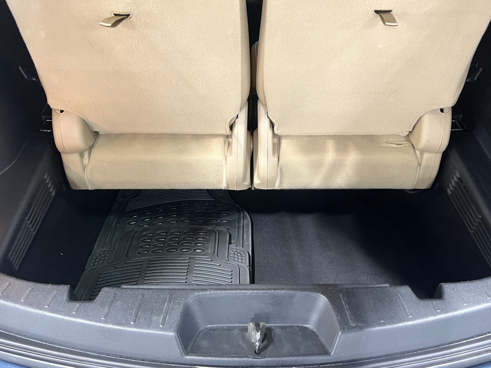 Thumbnail: 2017 Ford Explorer - 6