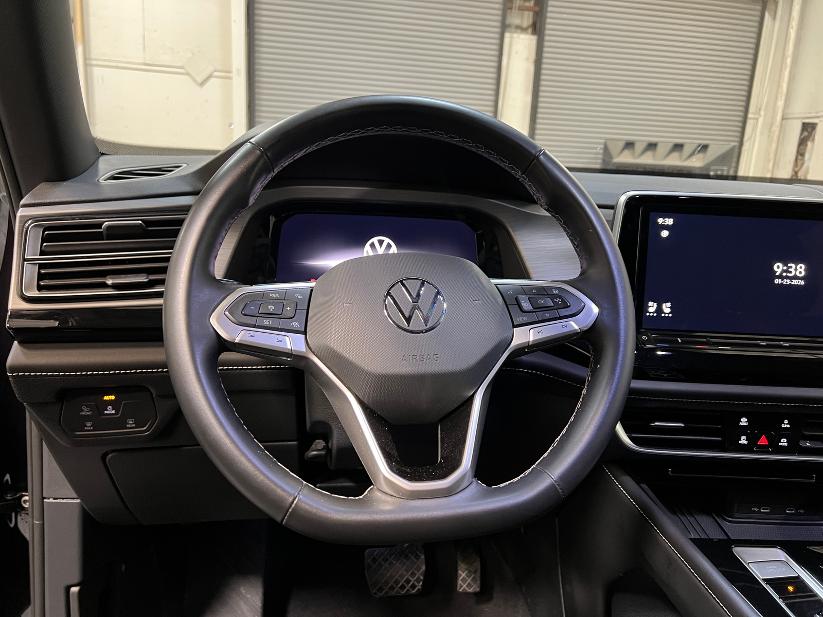 Thumbnail: 2025 Volkswagen Atlas - 5