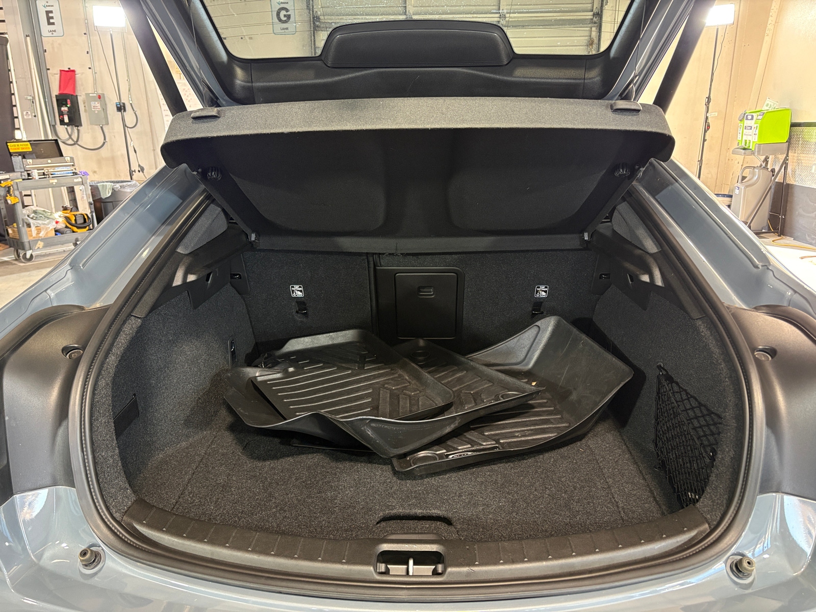 Thumbnail: 2022 Polestar 2 - 7