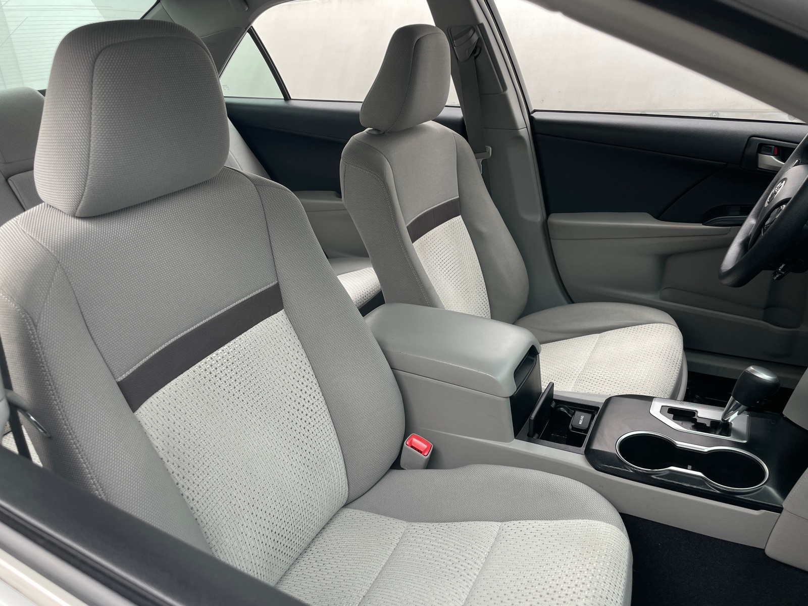 Thumbnail: 2014 Toyota Camry - 2