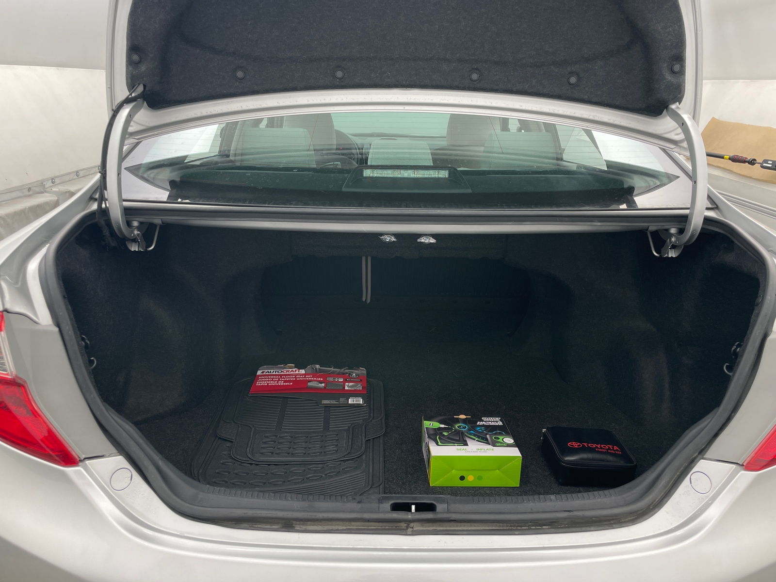 Thumbnail: 2014 Toyota Camry - 7