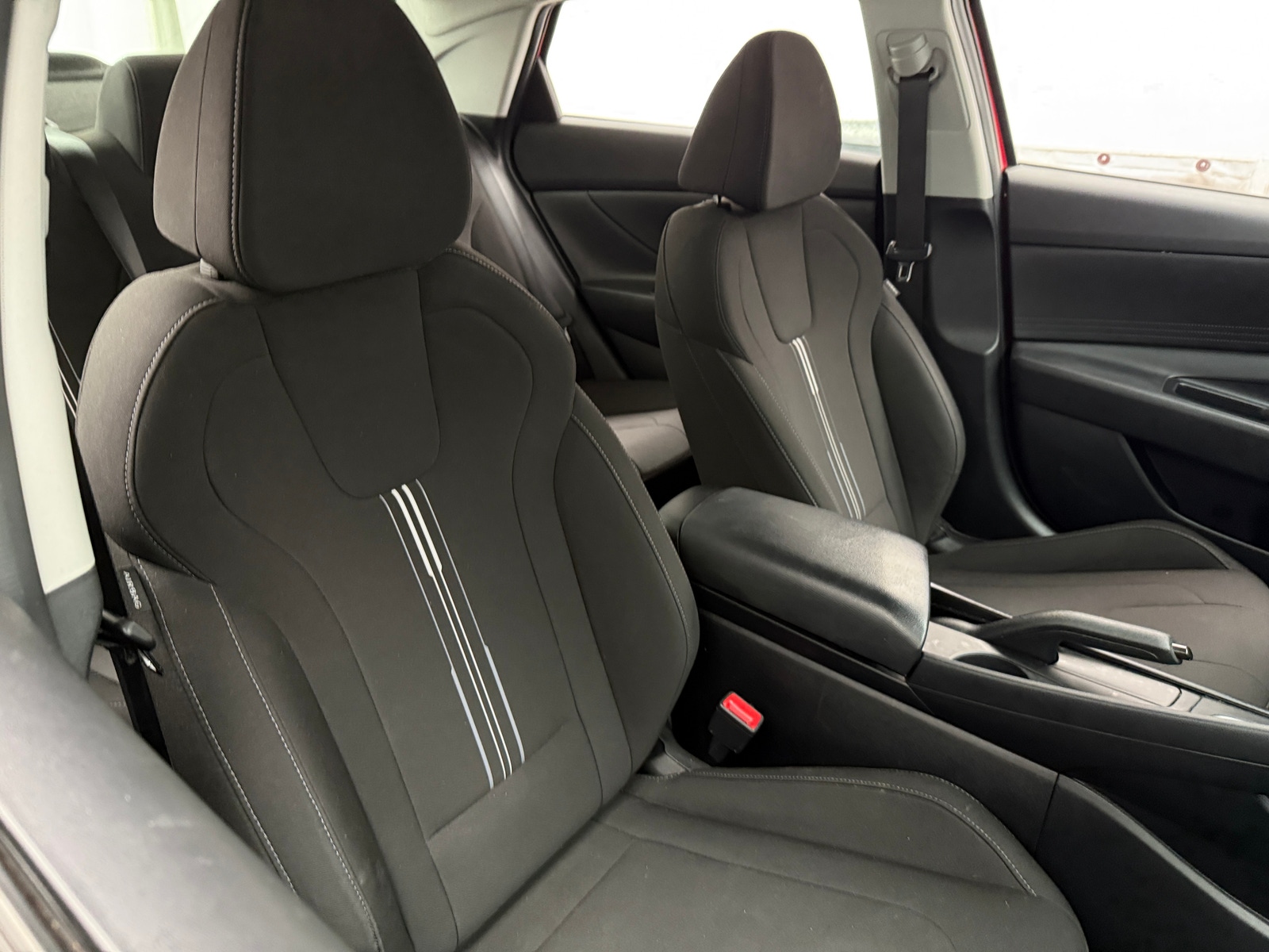 Thumbnail: 2023 Hyundai Elantra - 2