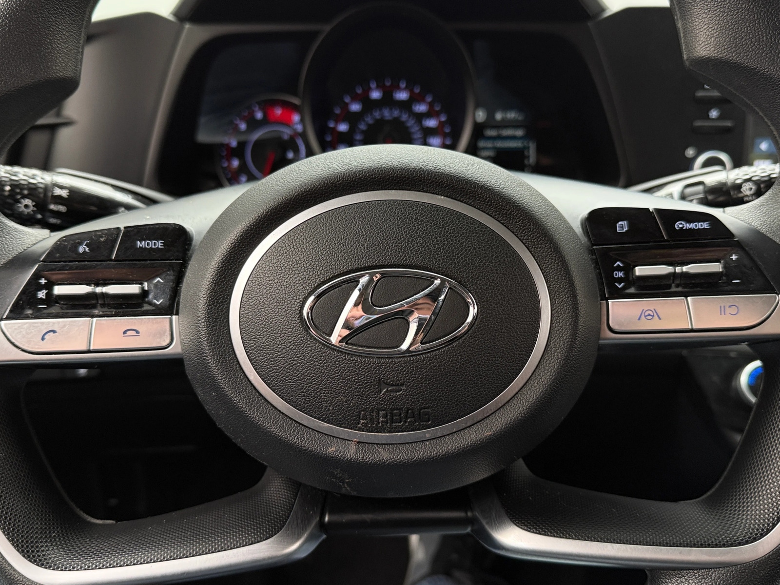 Thumbnail: 2023 Hyundai Elantra - 5