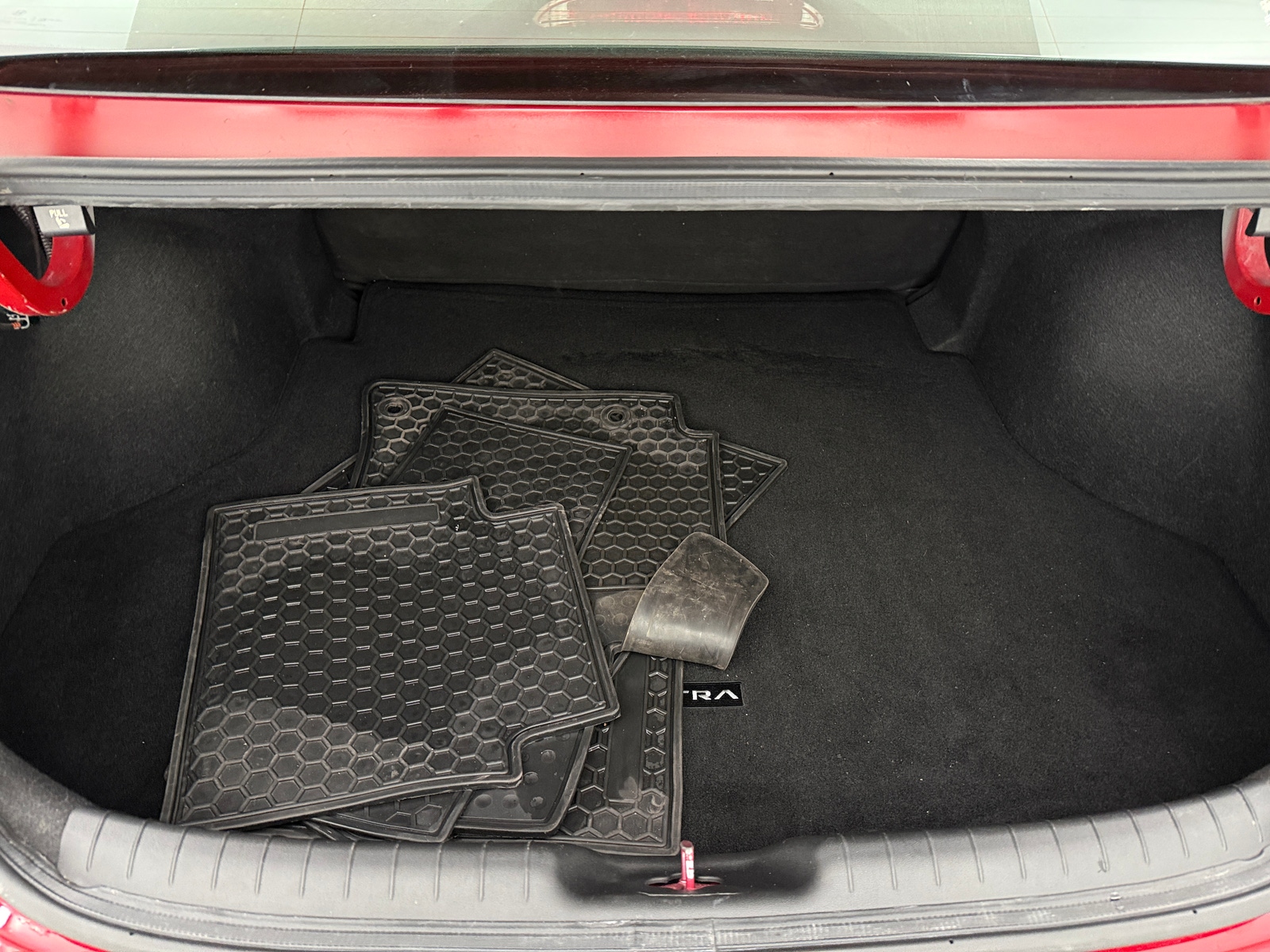 Thumbnail: 2023 Hyundai Elantra - 7