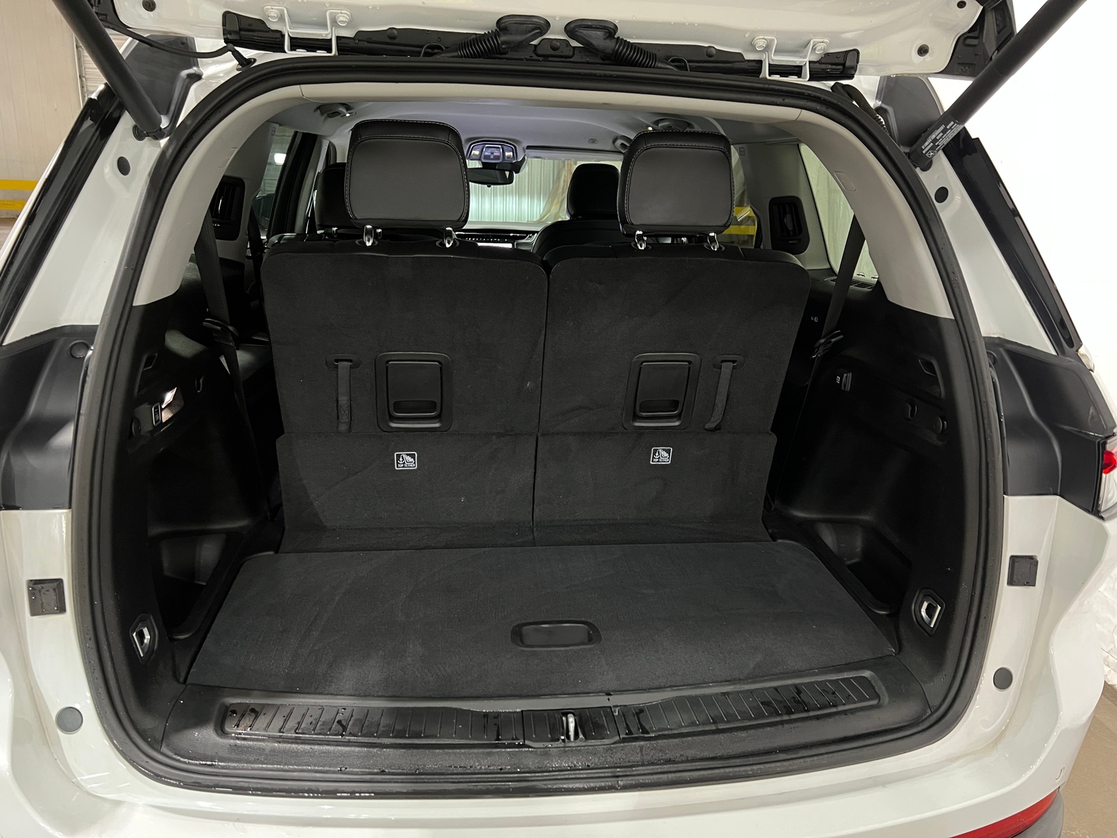 Thumbnail: 2023 Jeep Grand Cherokee L - 6