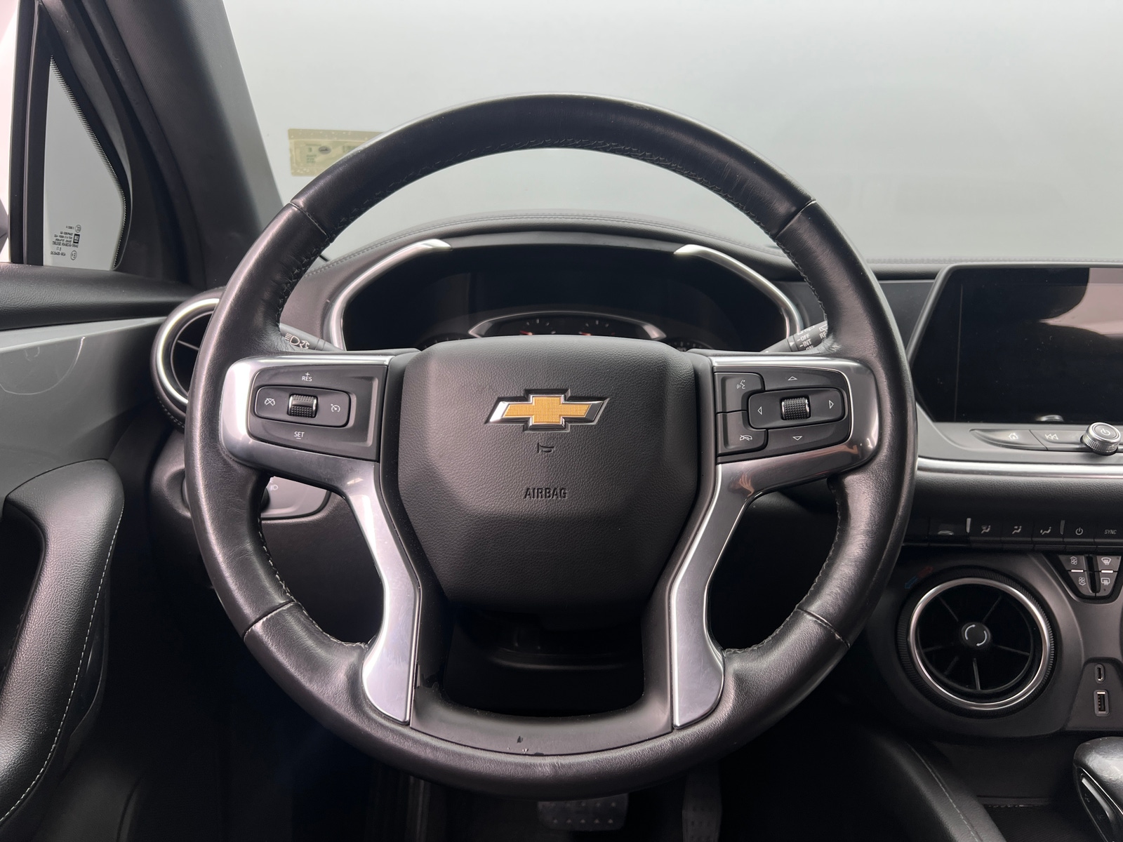 Thumbnail: 2019 Chevrolet Blazer - 5