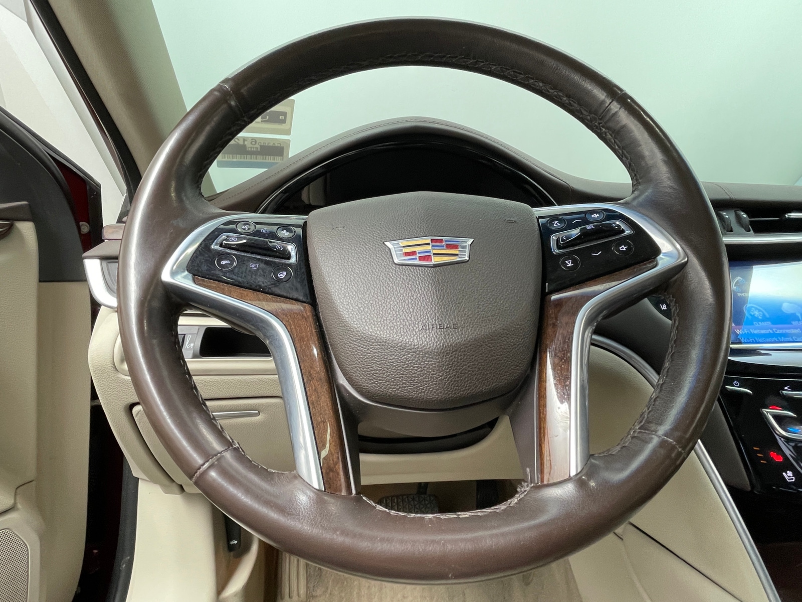 Thumbnail: 2017 Cadillac XTS - 4