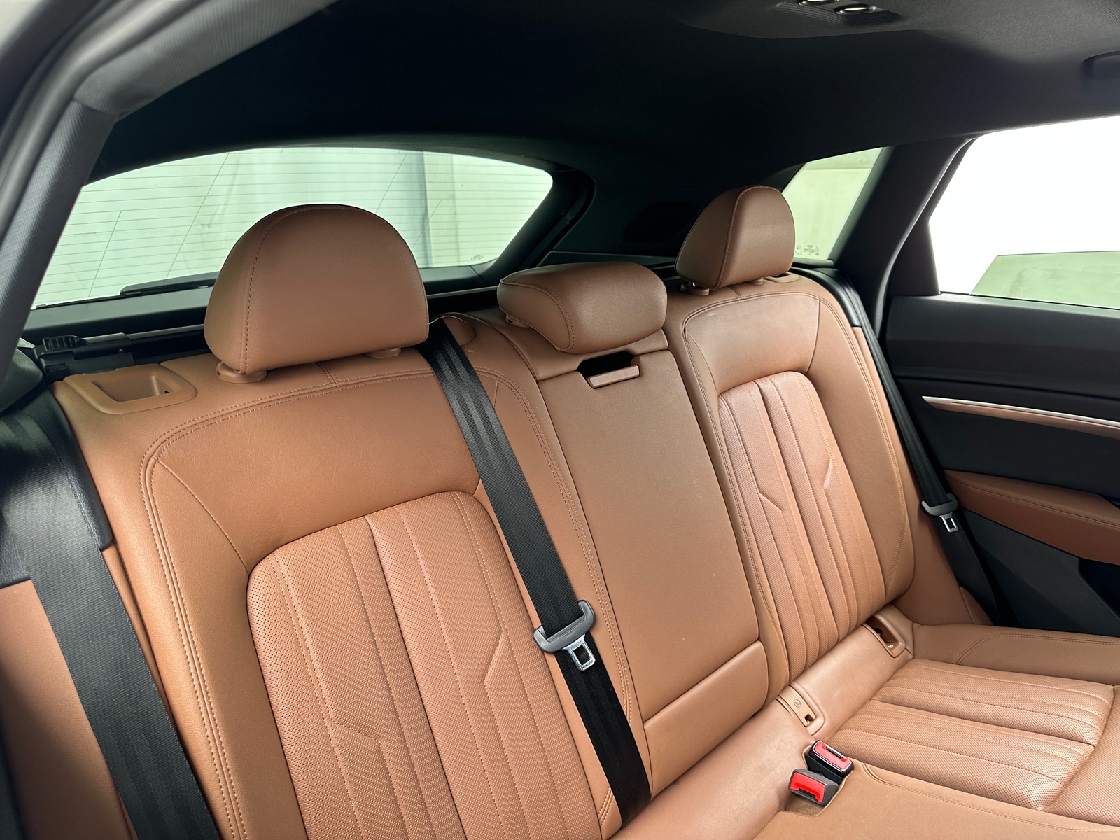 Thumbnail: 2021 Audi e-tron - 5