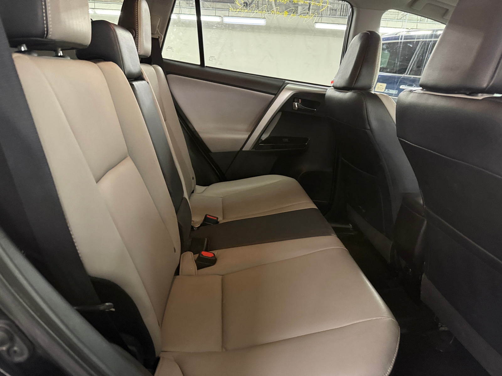 Thumbnail: 2016 Toyota RAV4 - 5