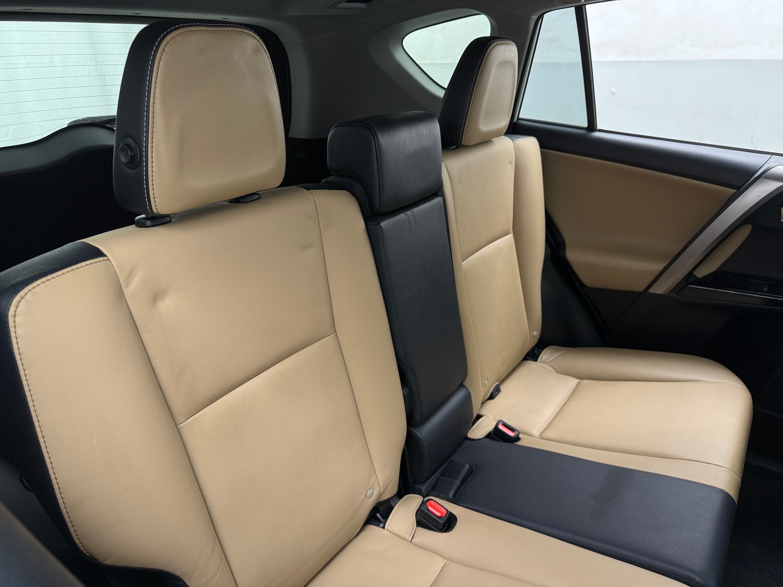 Thumbnail: 2018 Toyota RAV4 - 5