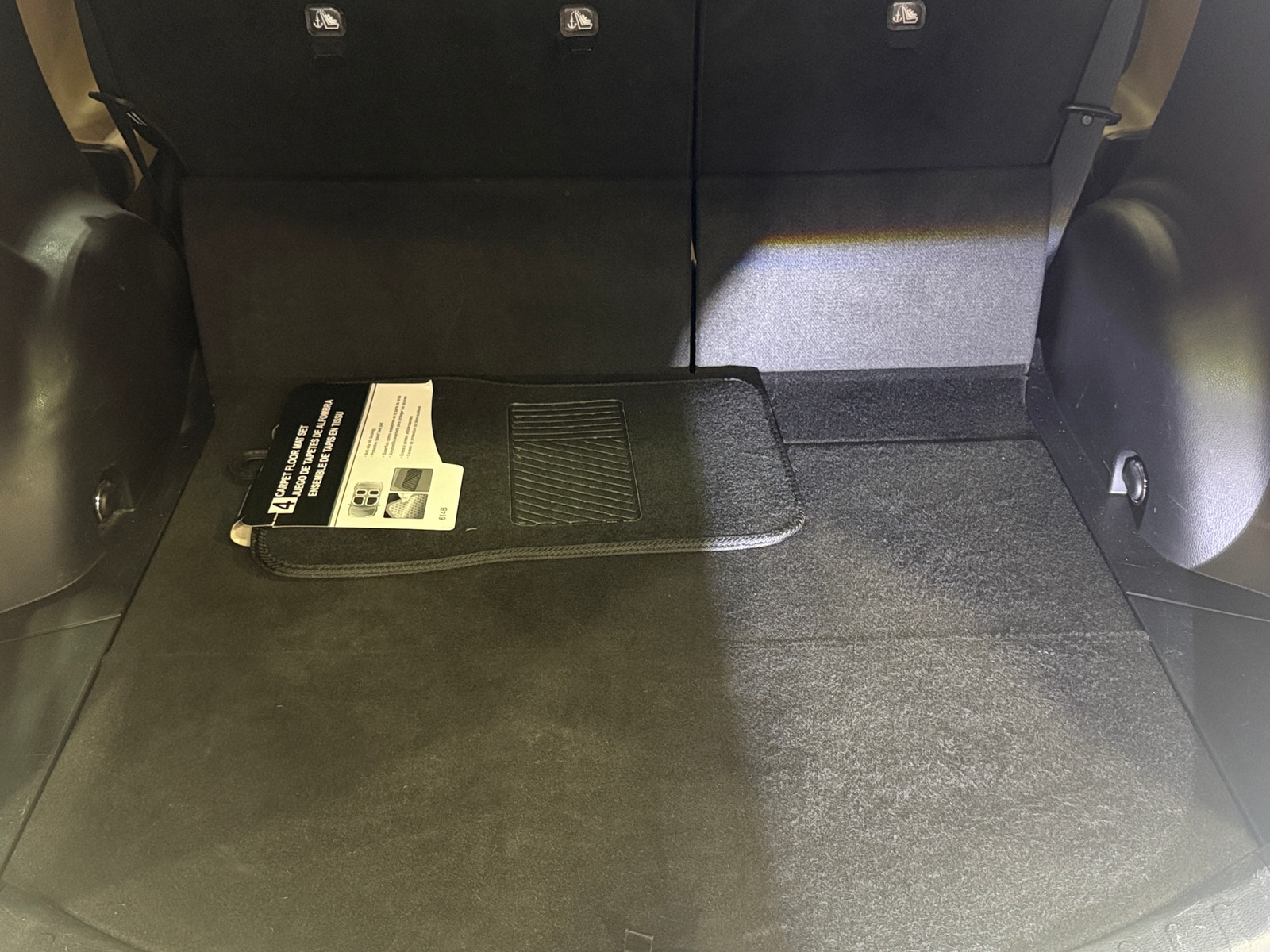 Thumbnail: 2018 Toyota RAV4 - 6