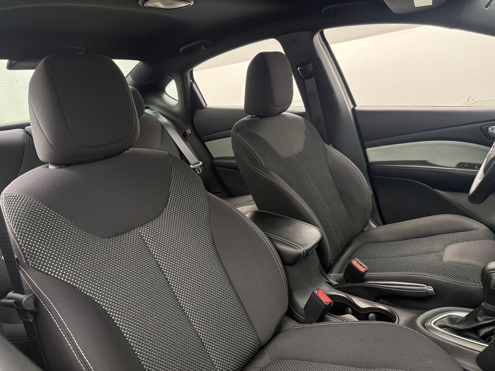 Thumbnail: 2015 Dodge Dart - 2