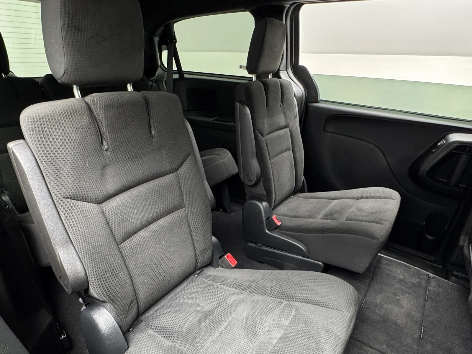 Thumbnail: 2019 Dodge Grand Caravan - 6