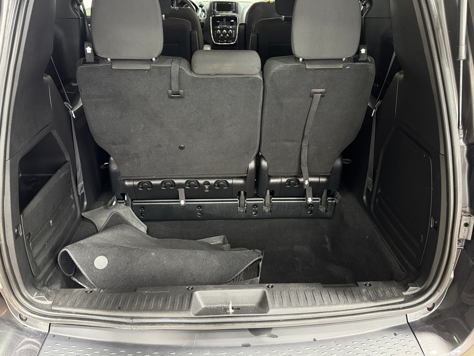 Thumbnail: 2019 Dodge Grand Caravan - 7