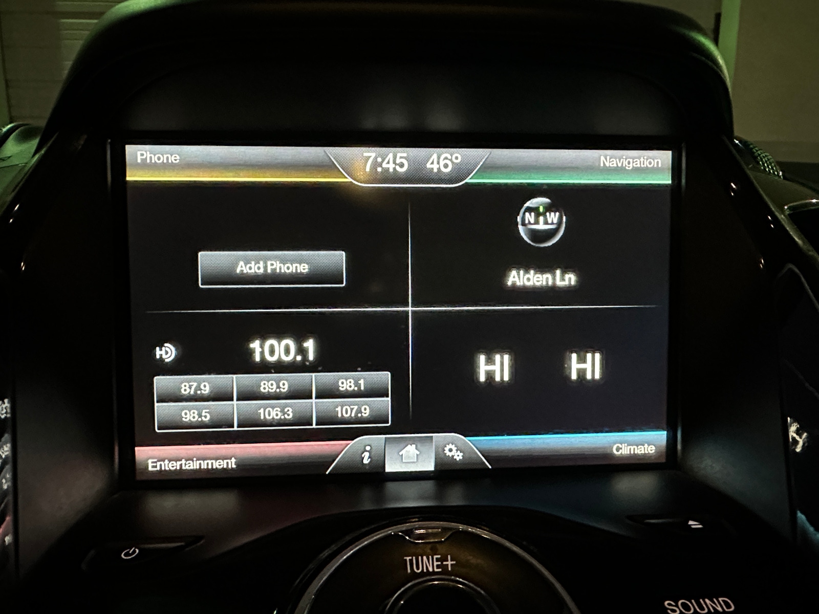 Thumbnail: 2015 Ford Escape - 3