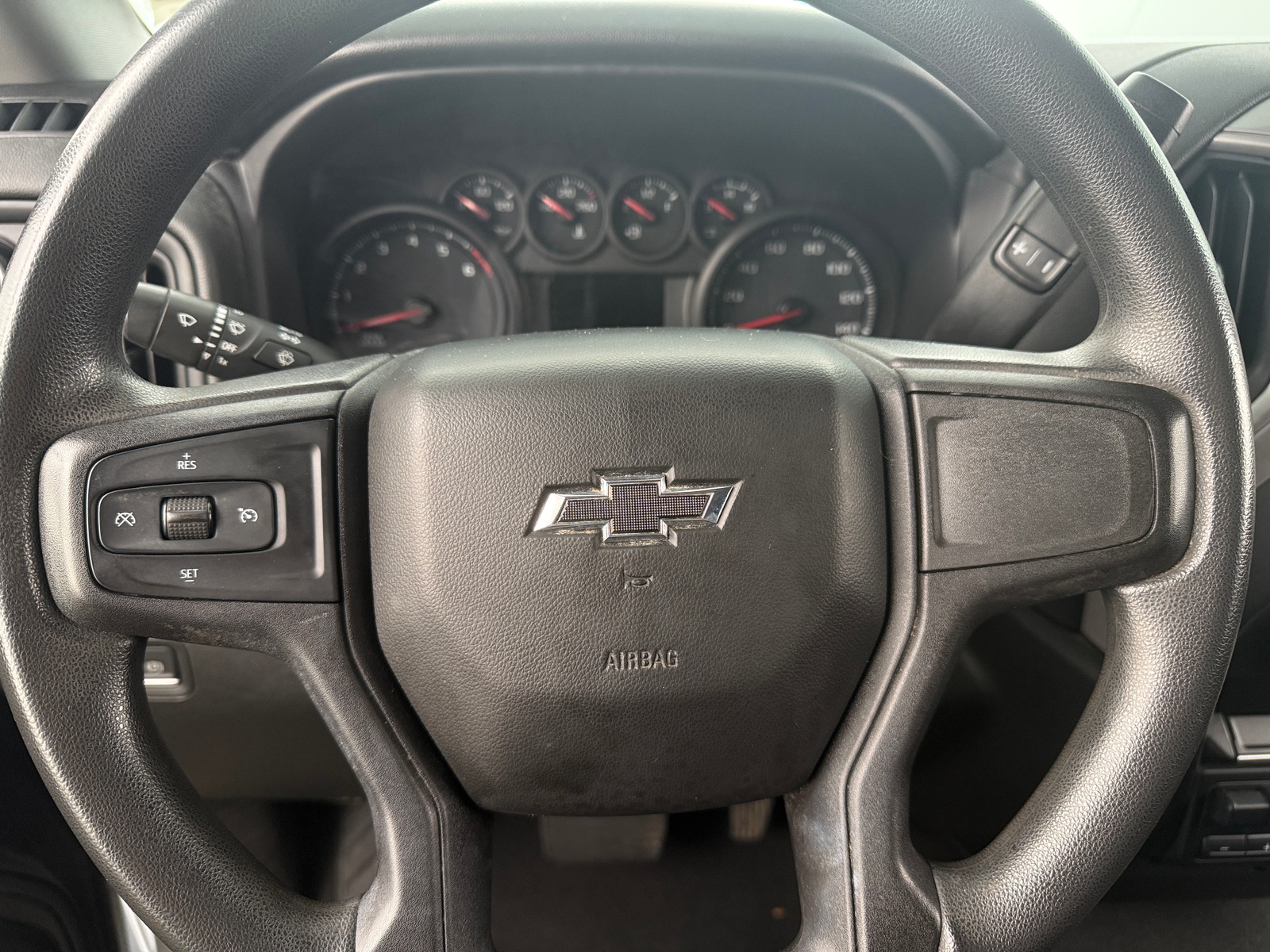 Thumbnail: 2021 Chevrolet Silverado 1500 - 5