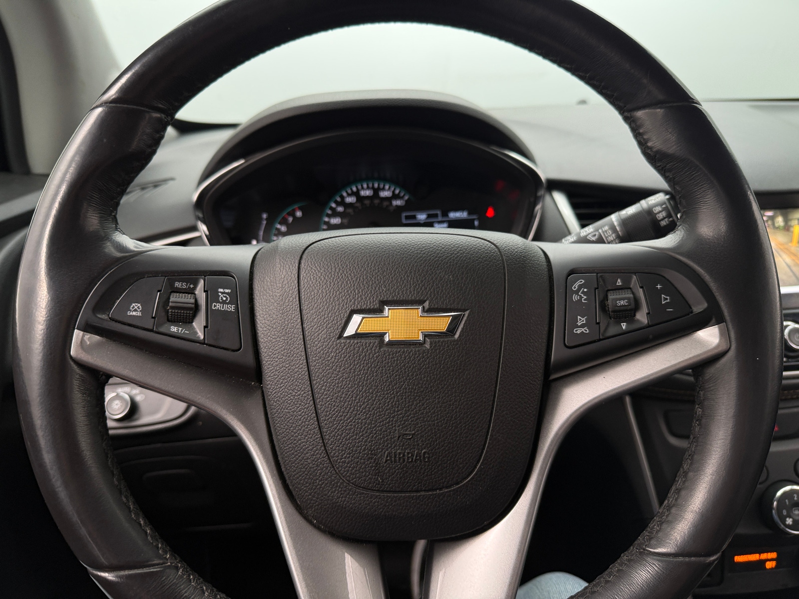 Thumbnail: 2022 Chevrolet Trax - 5