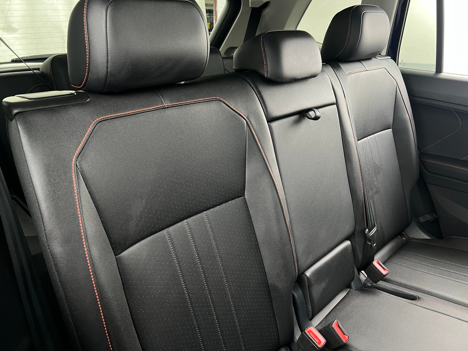 Thumbnail: 2024 Volkswagen Tiguan - 5