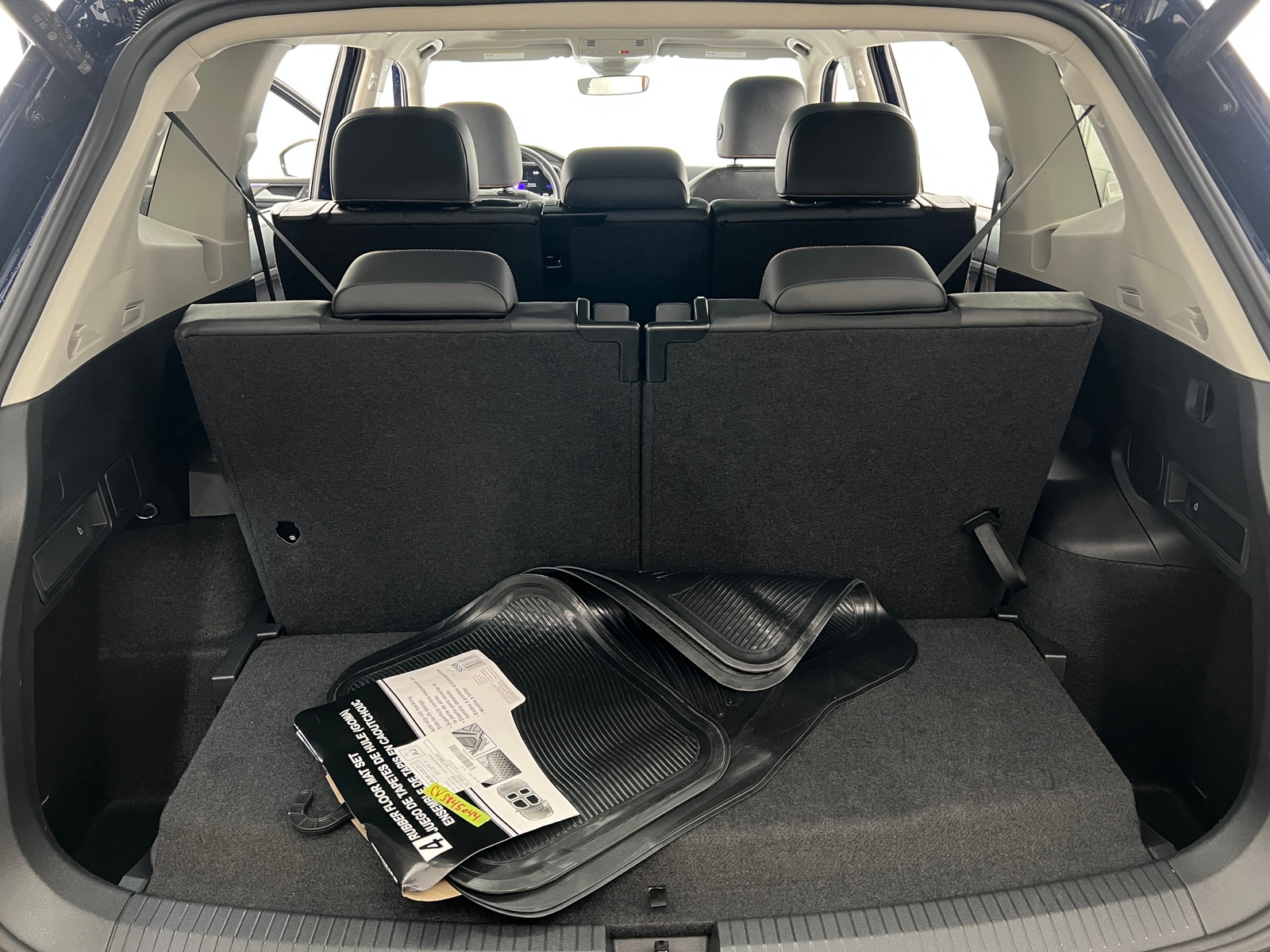 Thumbnail: 2024 Volkswagen Tiguan - 6