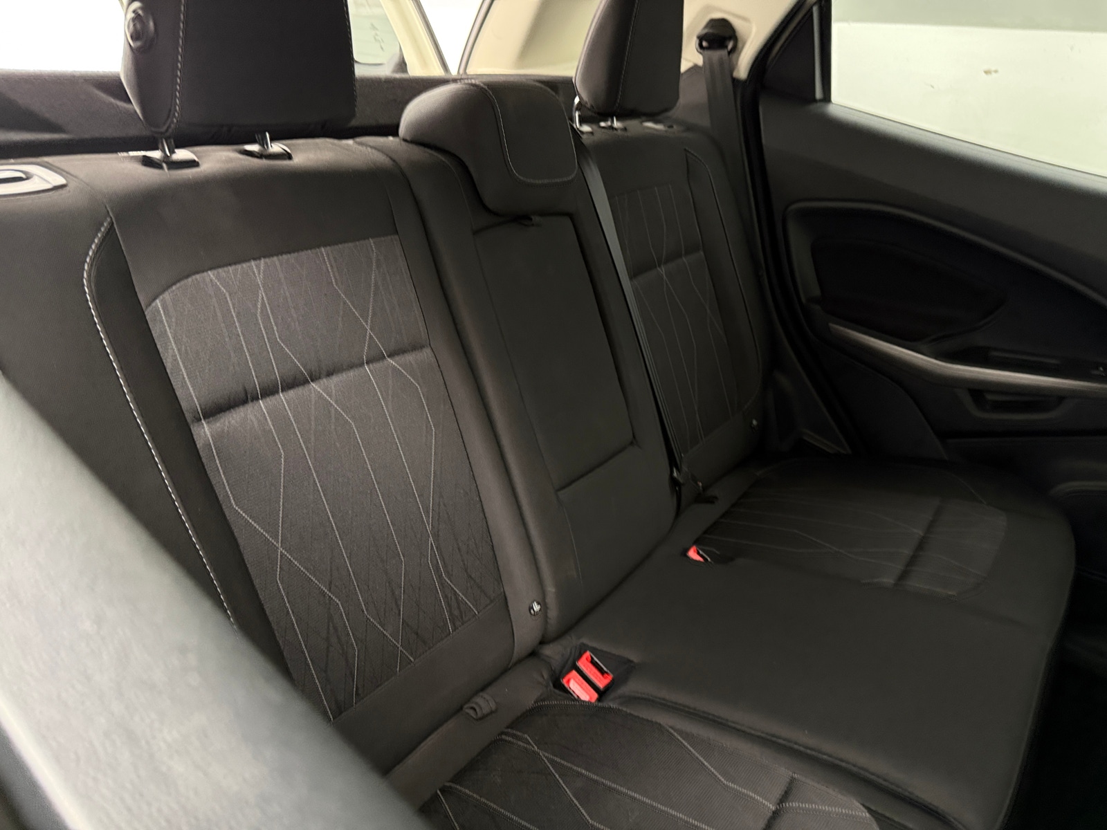 Thumbnail: 2021 Ford EcoSport - 6