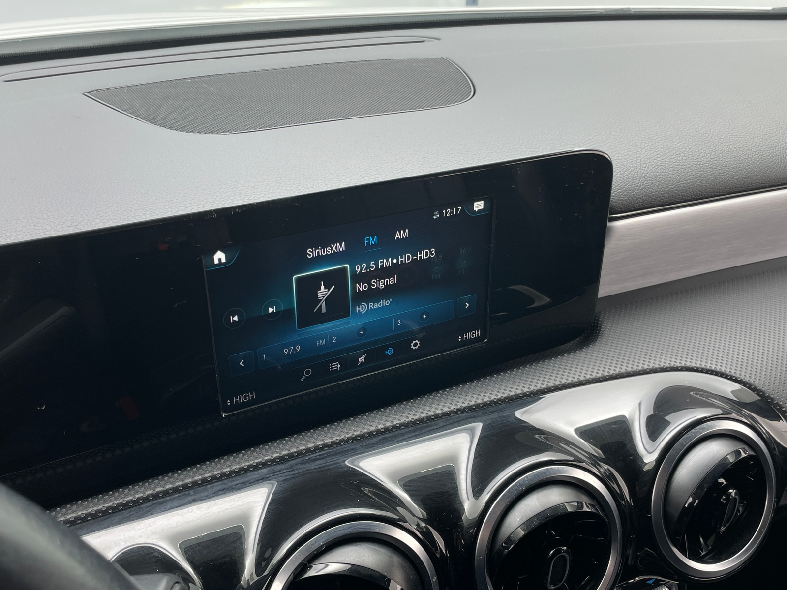 Thumbnail: 2020 Mercedes-Benz A-Class - 3