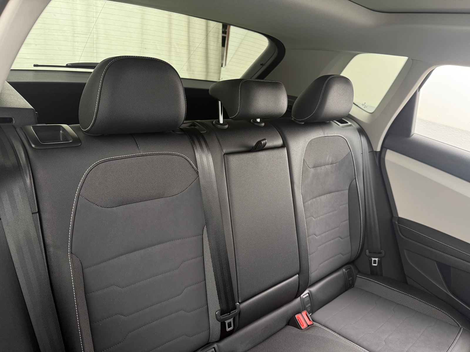 Thumbnail: 2025 Volkswagen Taos - 5