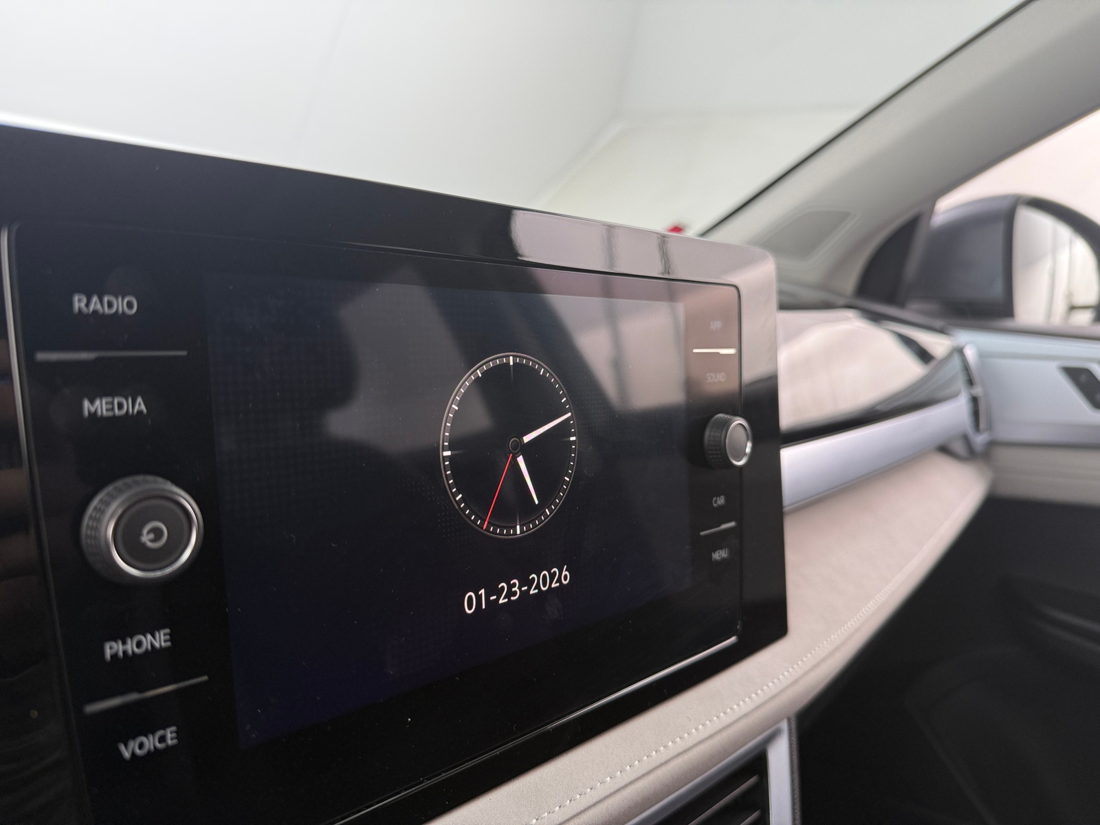 Thumbnail: 2025 Volkswagen Taos - 3