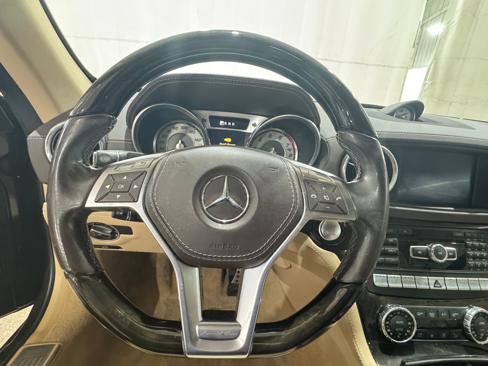Thumbnail: 2015 Mercedes-Benz SL-Class - 3