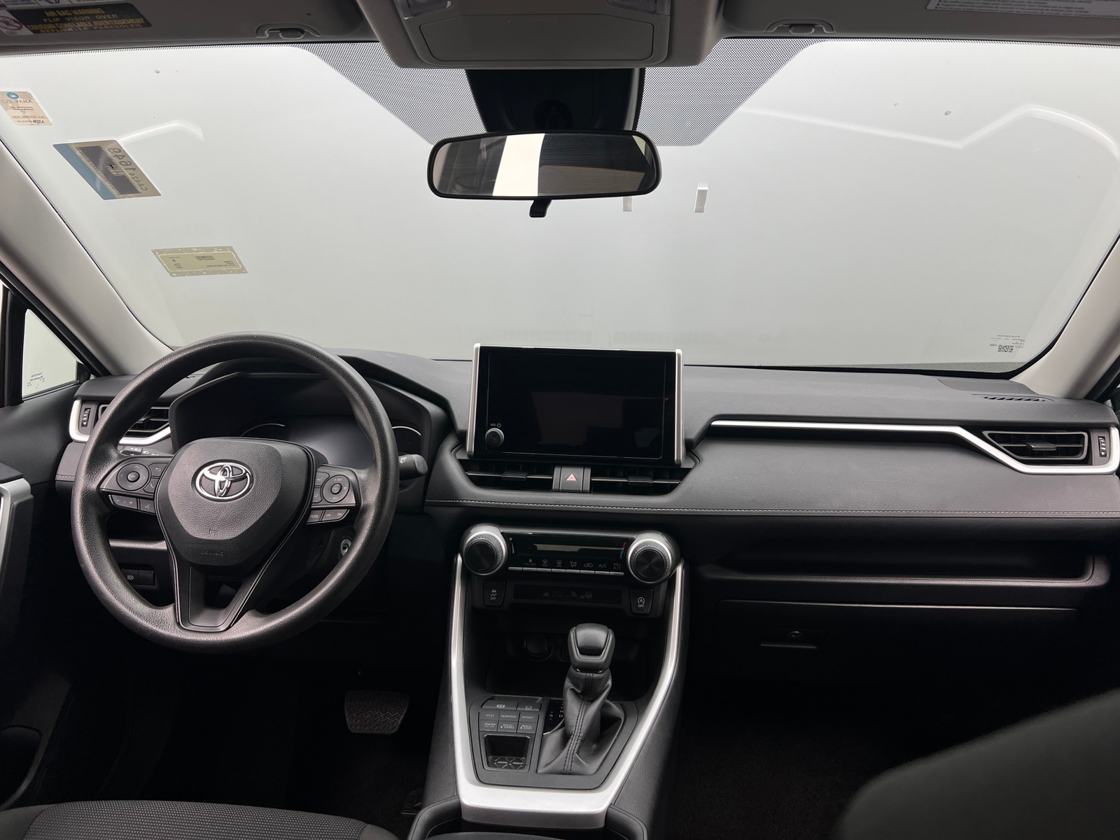 Thumbnail: 2024 Toyota RAV4 - 3