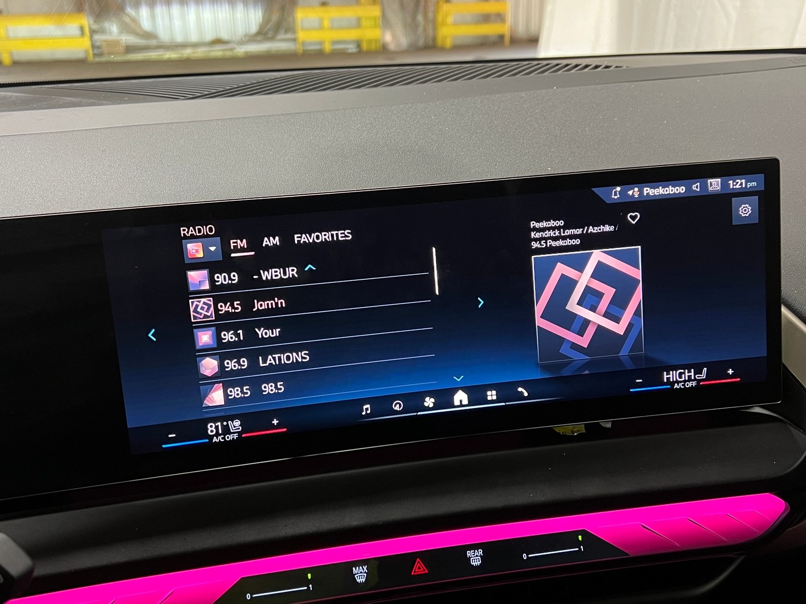 Thumbnail: 2025 BMW X3 - 3