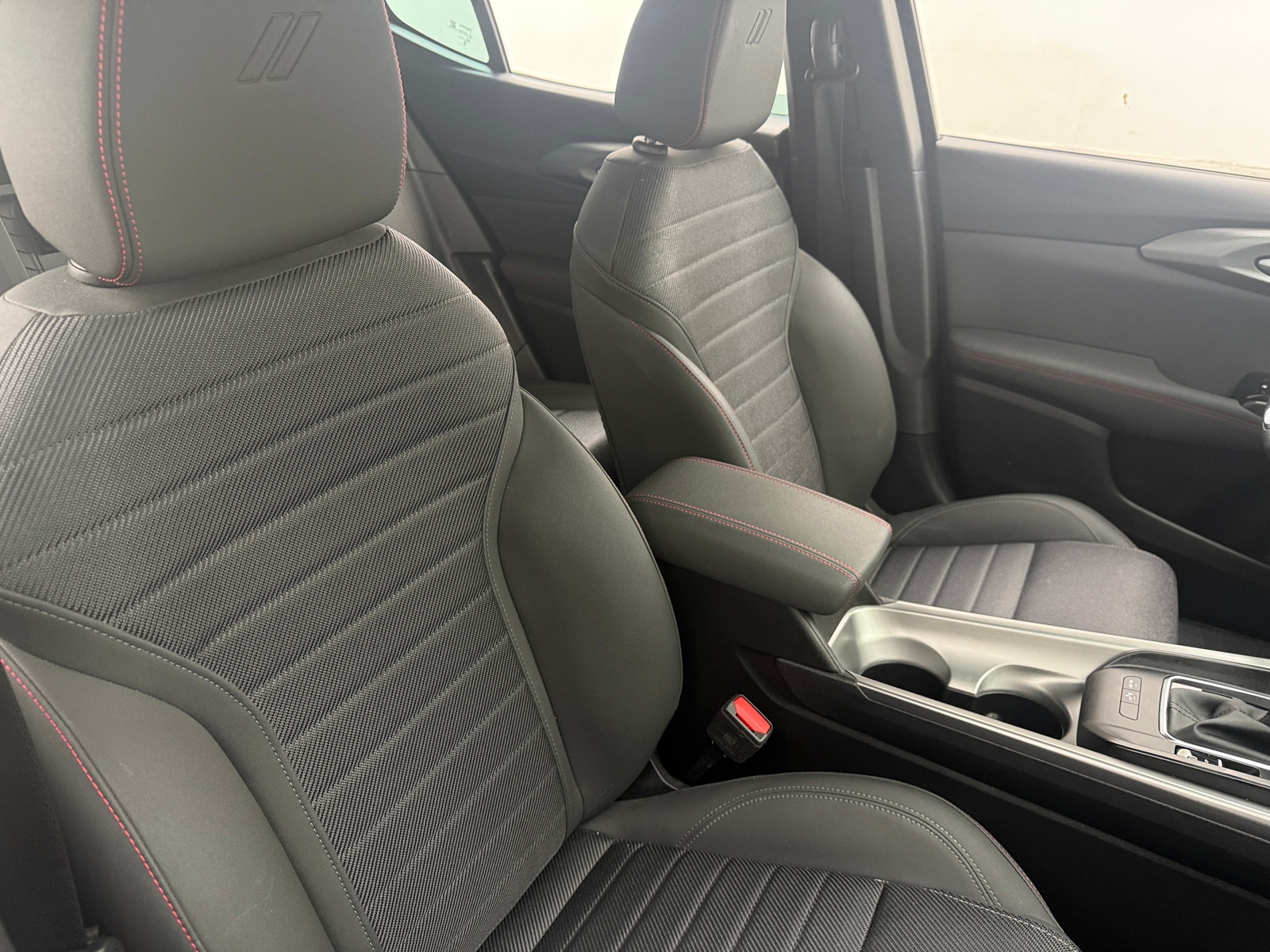 Thumbnail: 2024 Dodge Hornet - 2