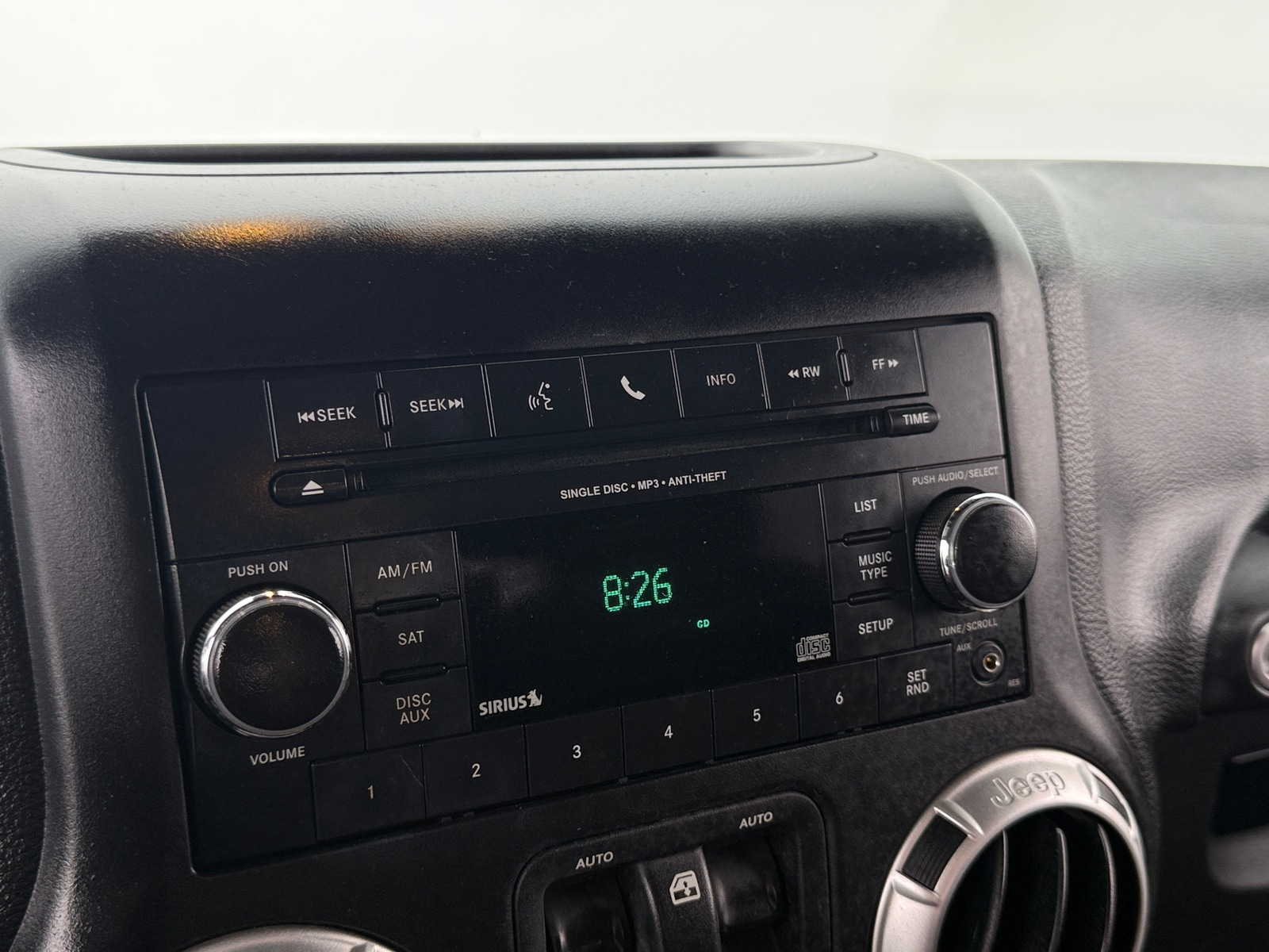 Thumbnail: 2017 Jeep Wrangler - 3