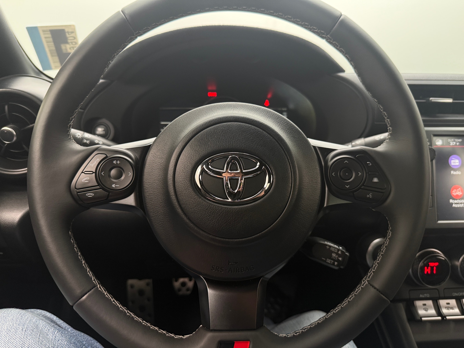 Thumbnail: 2024 Toyota GR86 - 3