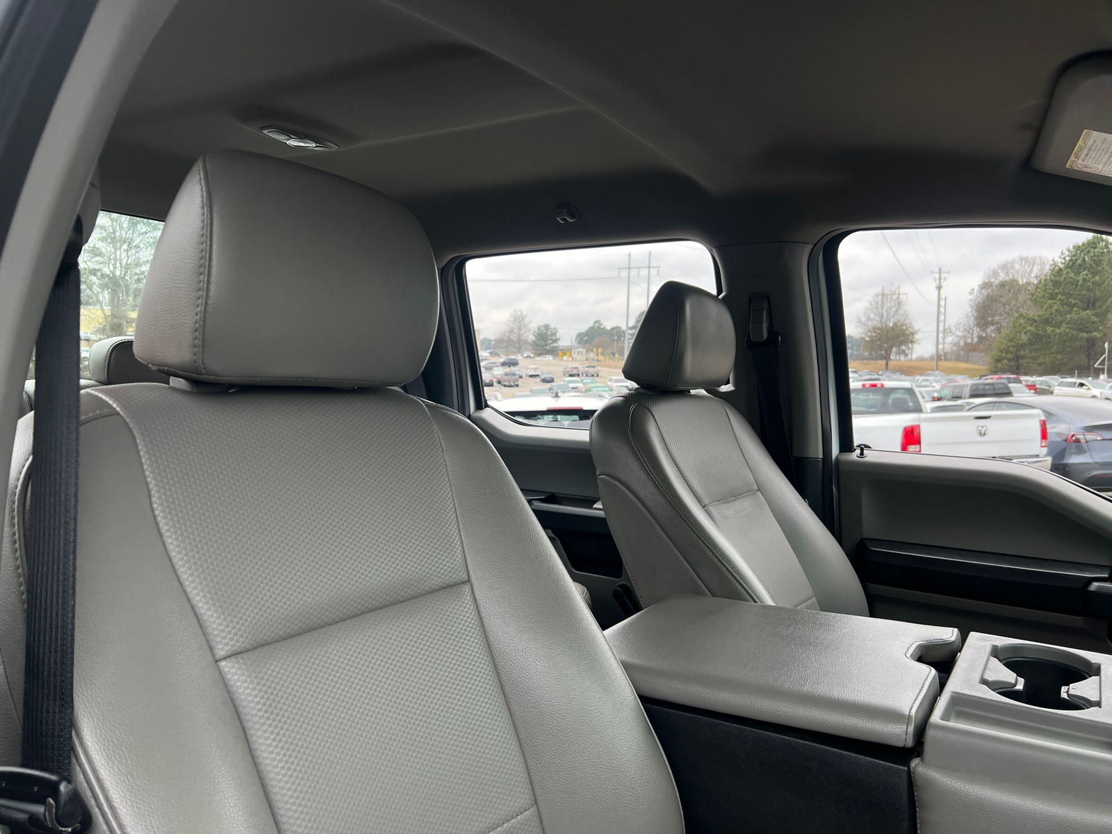 Thumbnail: 2022 Ford Econoline - 2