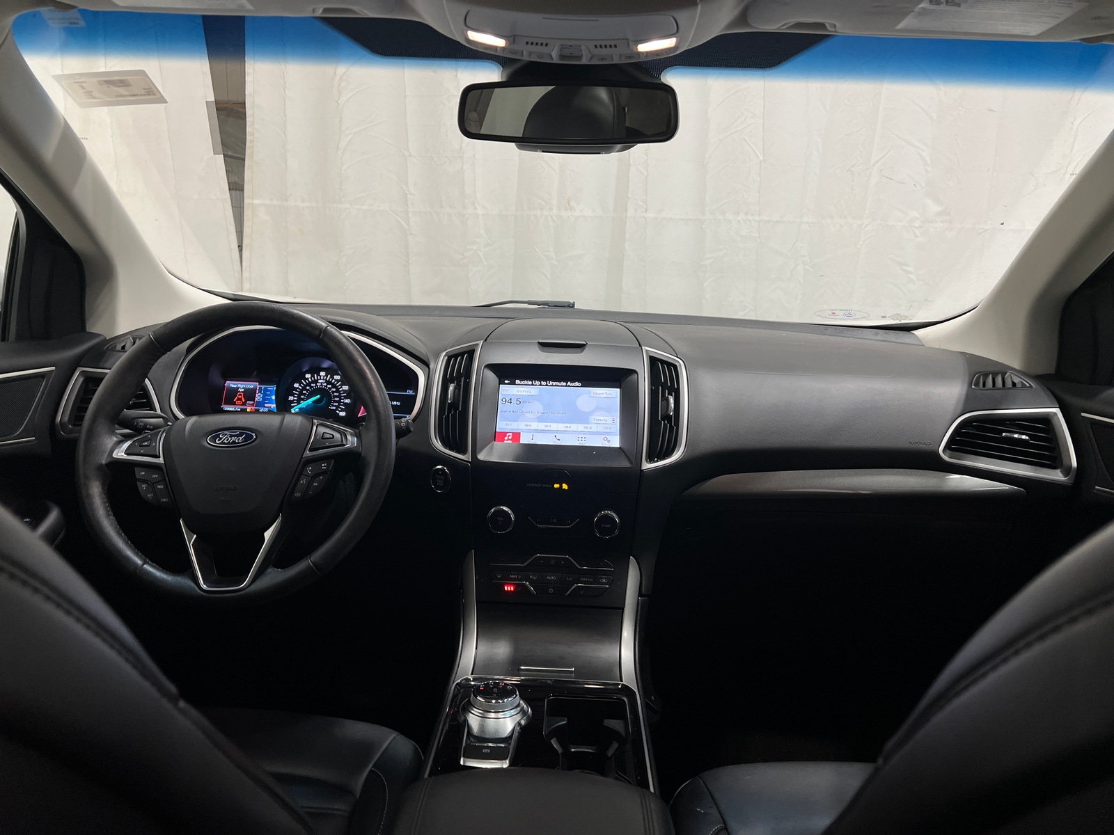 Thumbnail: 2019 Ford Edge - 2