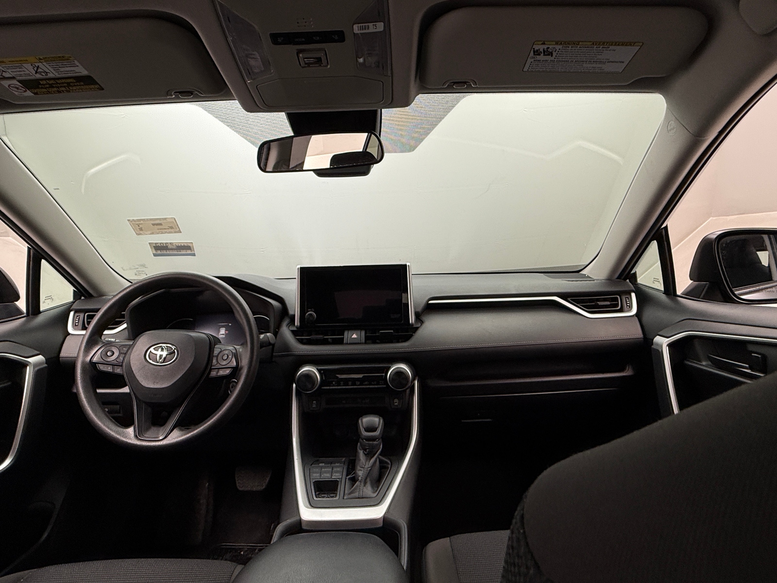 Thumbnail: 2024 Toyota RAV4 - 3