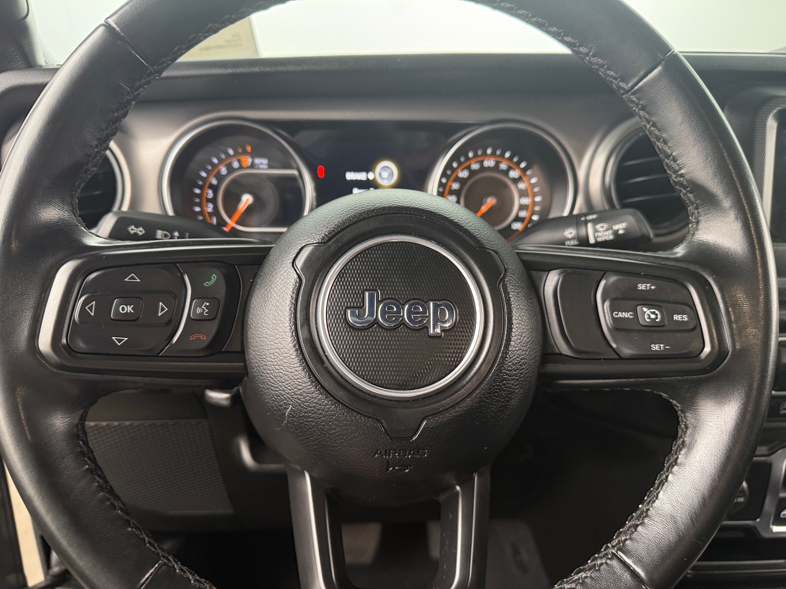 Thumbnail: 2022 Jeep Wrangler - 5