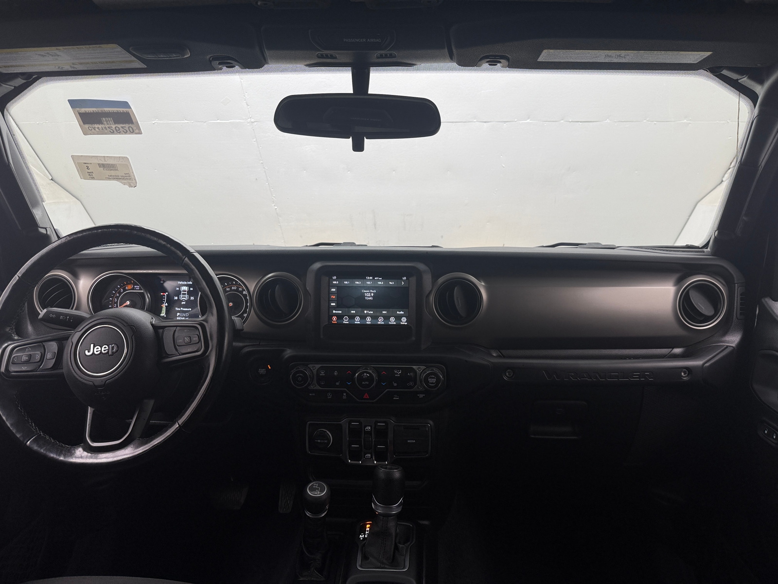 Thumbnail: 2021 Jeep Wrangler - 3