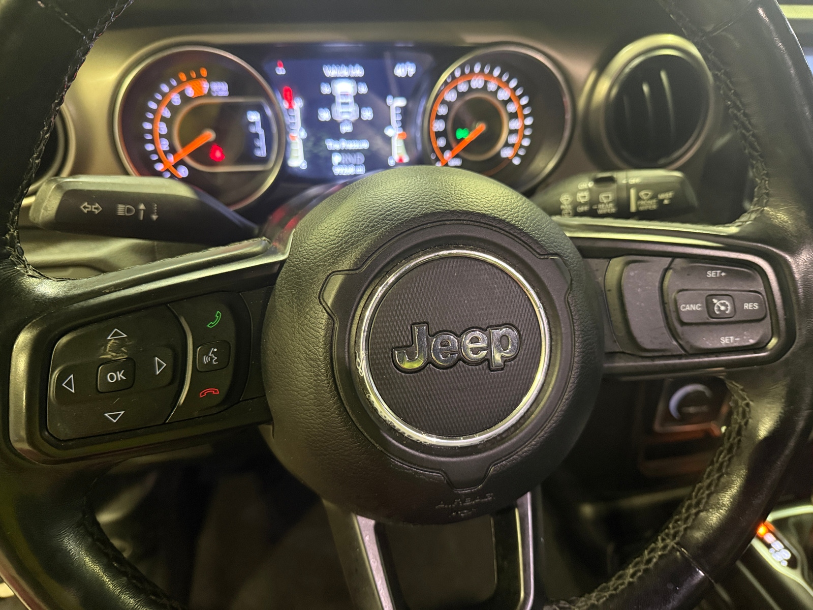 Thumbnail: 2021 Jeep Wrangler - 5