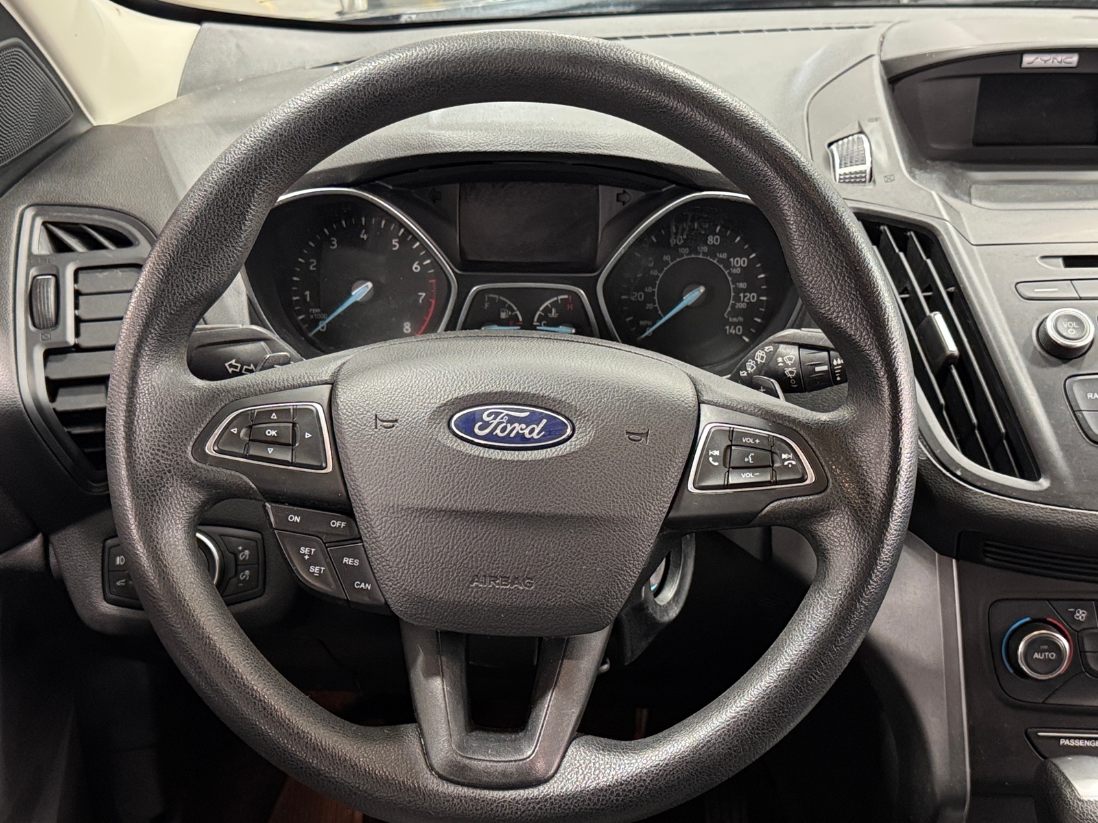 Thumbnail: 2017 Ford Escape - 5