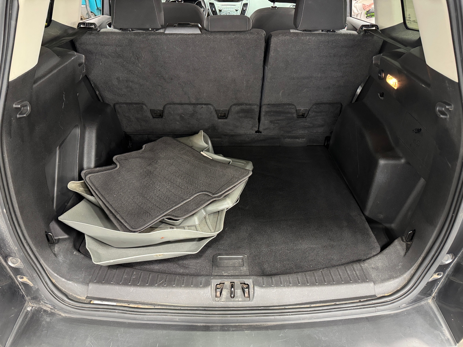 Thumbnail: 2017 Ford Escape - 7