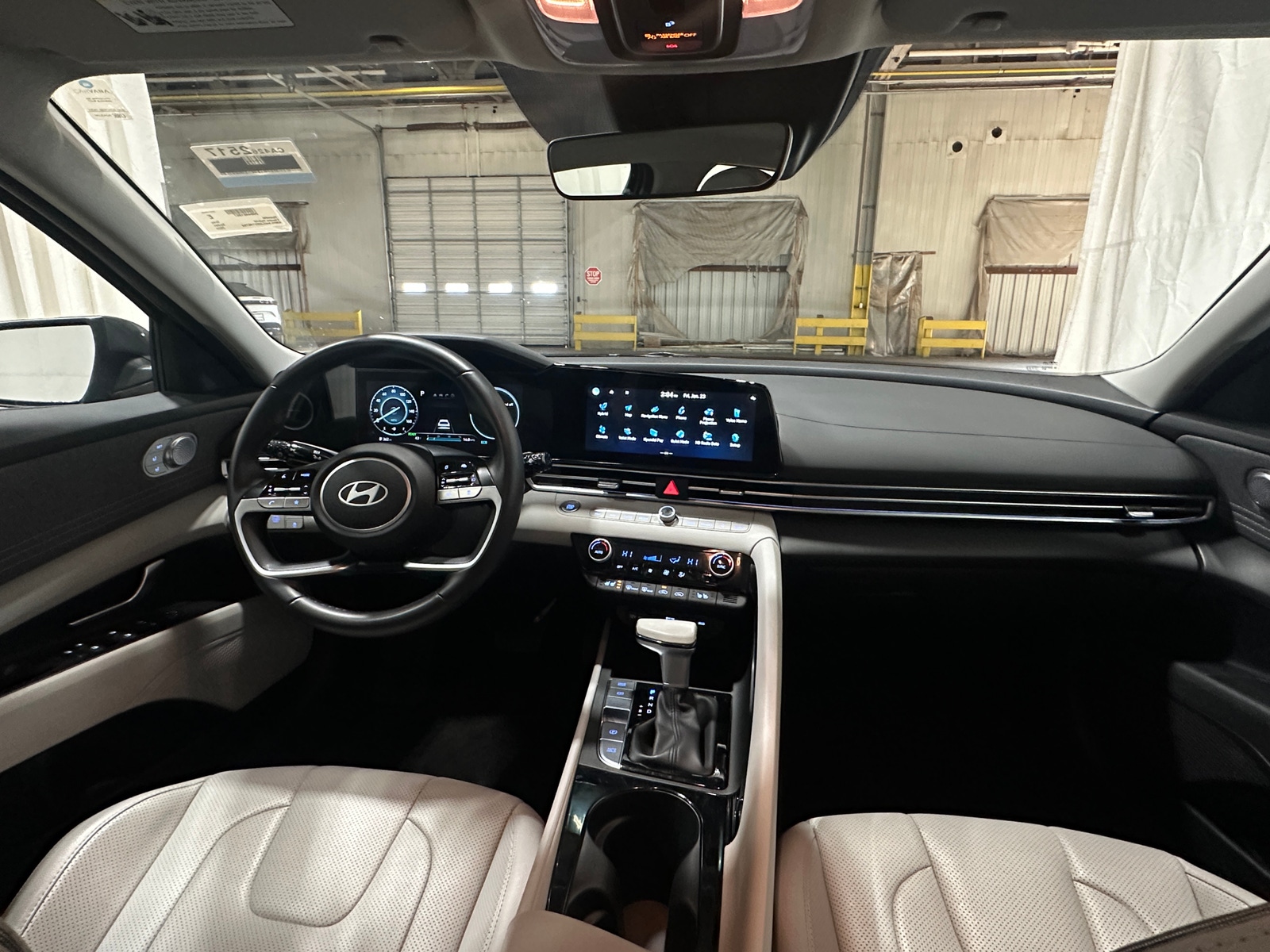 Thumbnail: 2025 Hyundai Elantra - 2