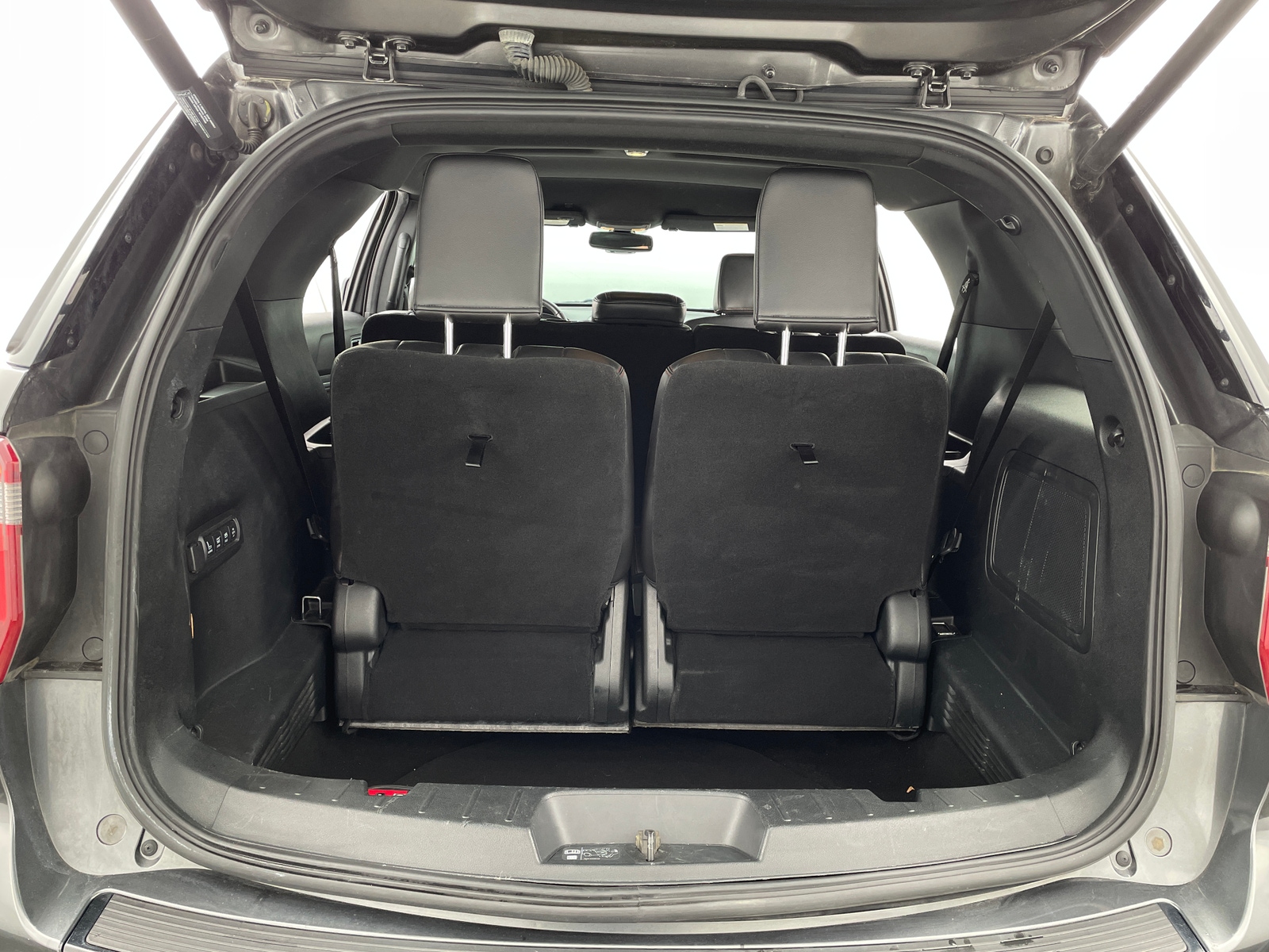 Thumbnail: 2018 Ford Explorer - 6