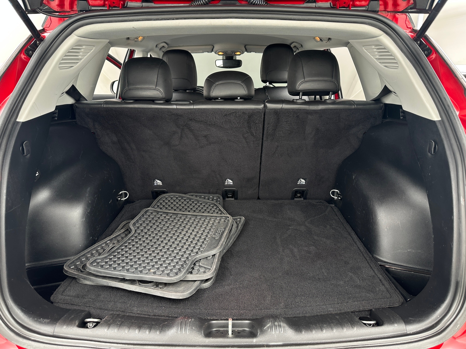 Thumbnail: 2021 Jeep Compass - 7