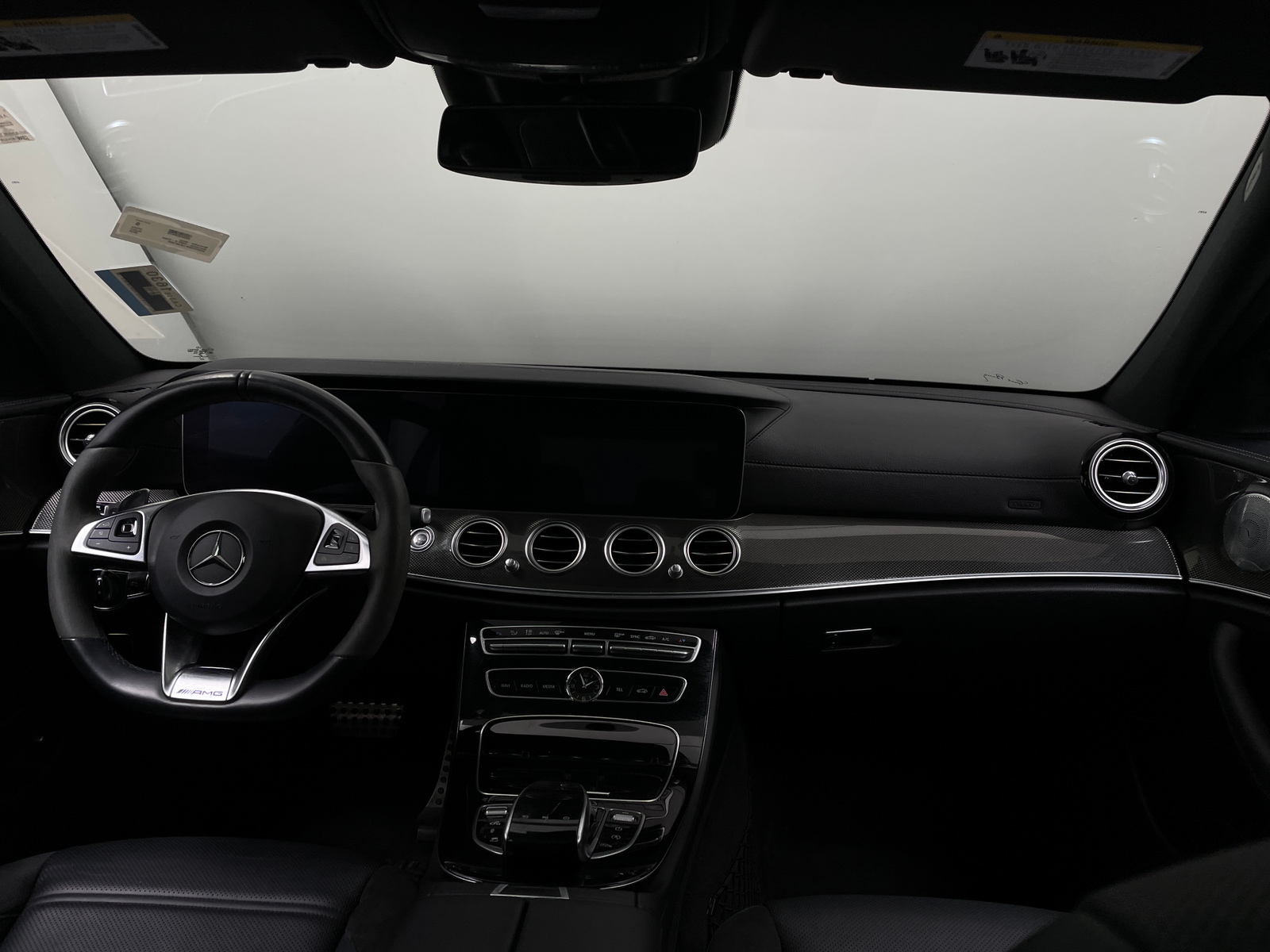 Thumbnail: 2018 Mercedes-Benz E-Class - 2