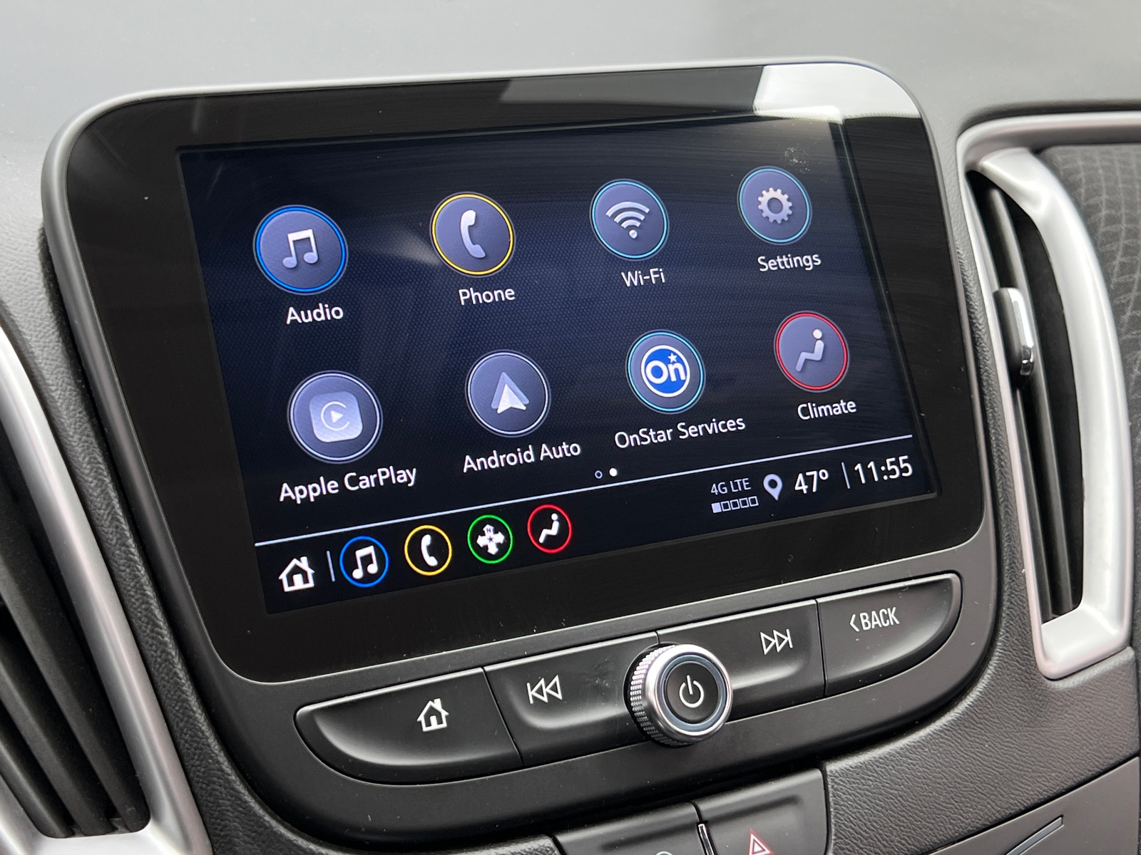 Thumbnail: 2024 Chevrolet Malibu - 4