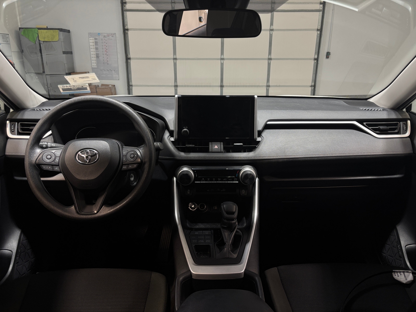 Thumbnail: 2024 Toyota RAV4 - 3