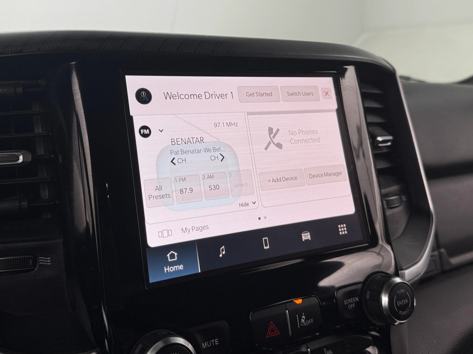 Thumbnail: 2025 RAM 1500 - 4