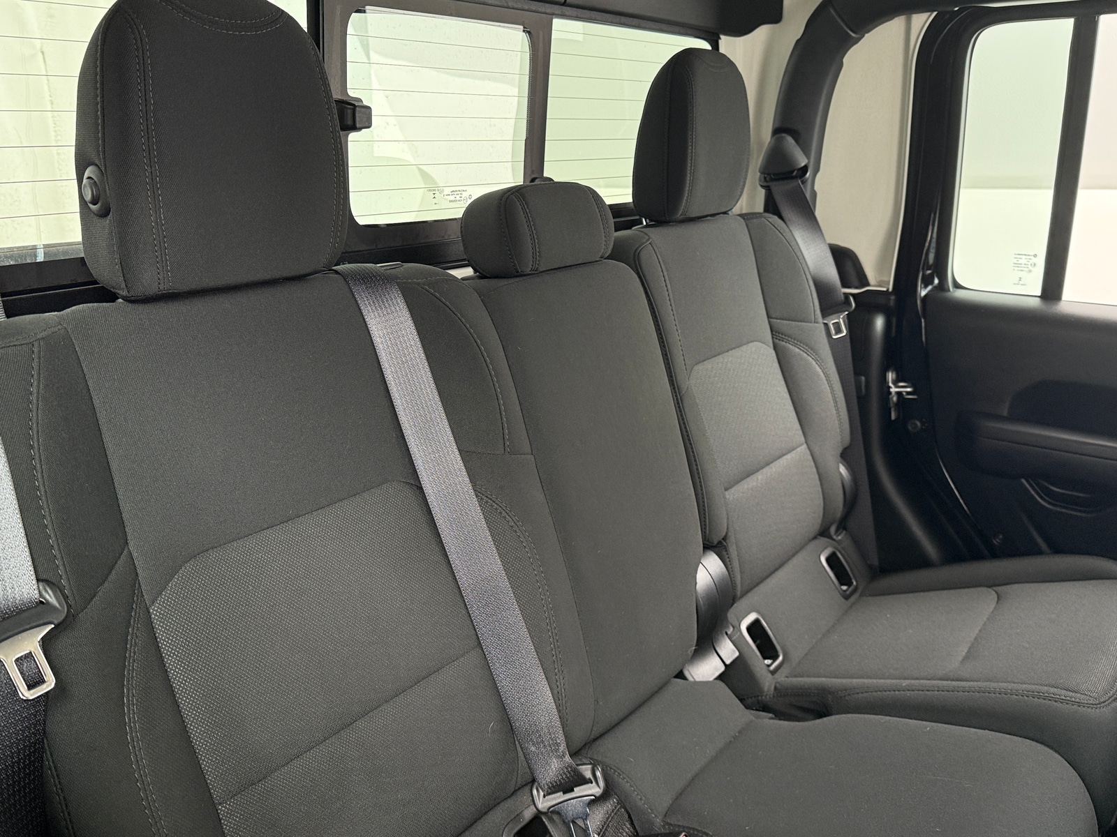 Thumbnail: 2023 Jeep Gladiator - 6