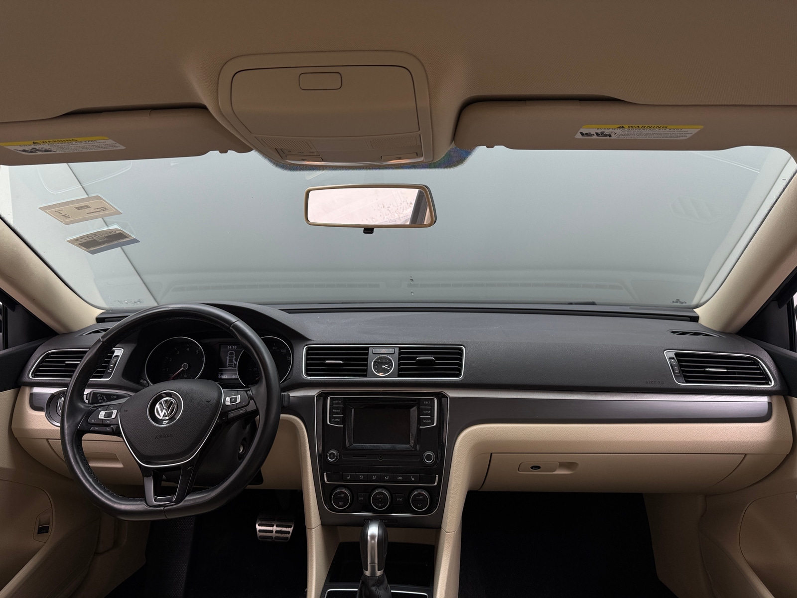 Thumbnail: 2016 Volkswagen Passat - 2